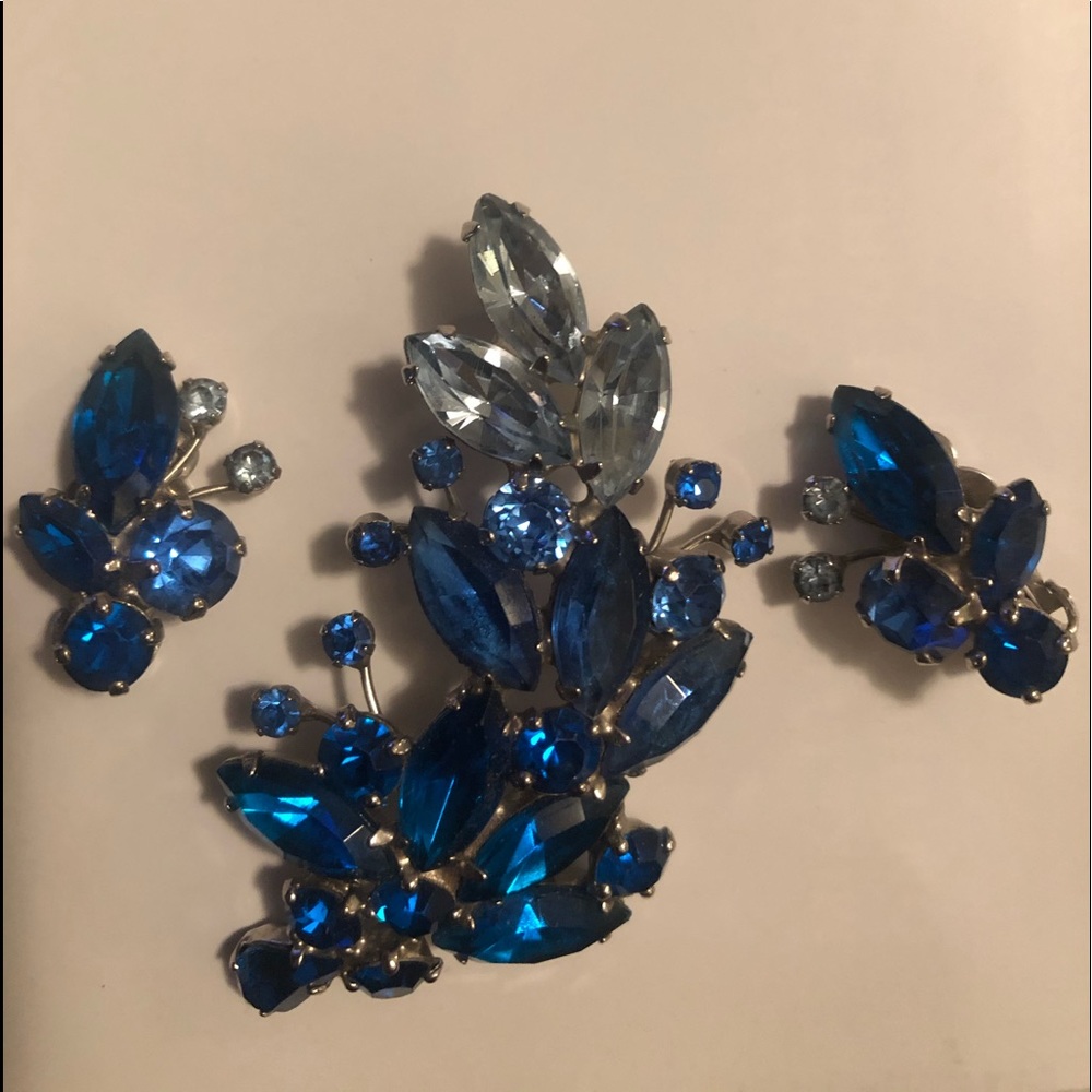 Vintage clip earring pin sets